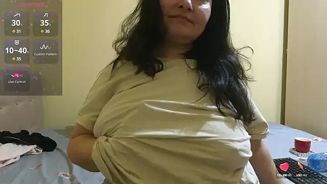 BBW MILF 4U online show from 3, 3, 2025