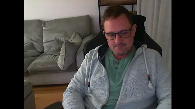 Snapshot of ZebedeePirate chatting on 21, 3, 2025 ZebedeePirate online show from 21, 3, 2025