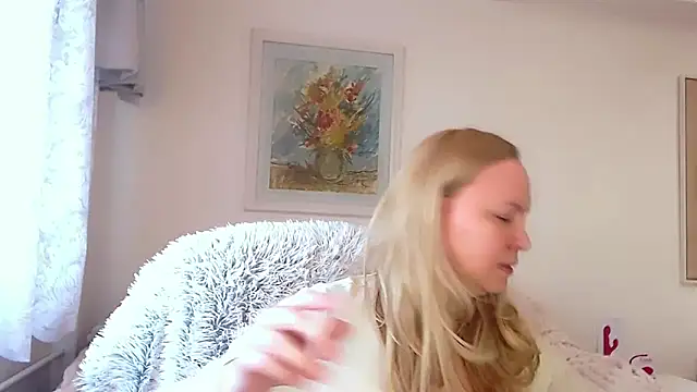 Sarah4you online show from 22, 2, 2025