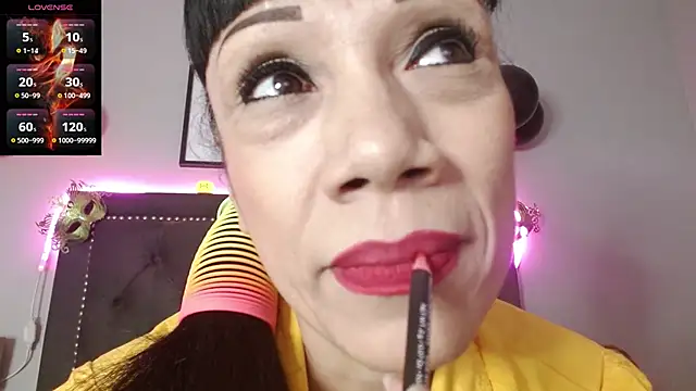 Snapshot of CharlotteLemke chatting on 30, 10, 2025 CharlotteLemke online show from 30, 10, 2025