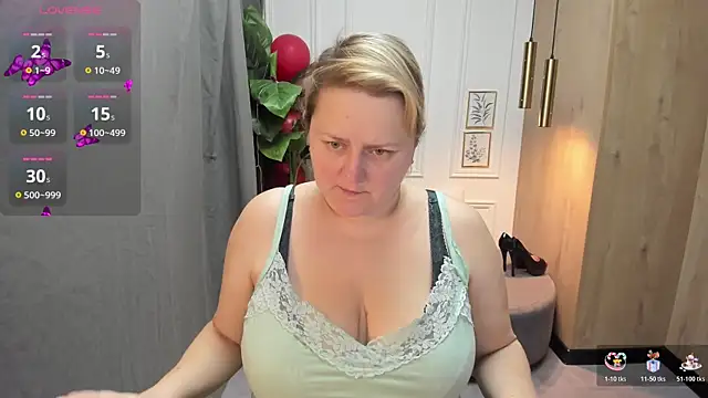 ScarlettSoft online show from 11, 11, 2025