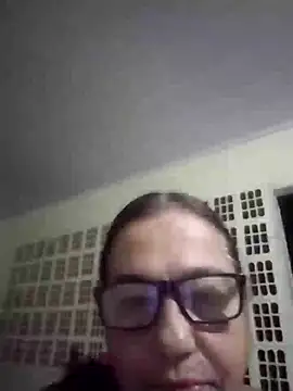 Snapshot of catdool chatting on 17, 1, 2025 catdool online show from 17, 1, 2025