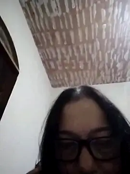 Snapshot of catdool chatting on 1, 3, 2025 catdool online show from 1, 3, 2025