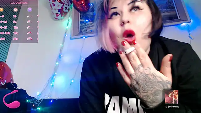 Psychobitch7 online show from 24, 2, 2025