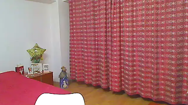 Snapshot of hotSANDRA_STARR chatting on 27, 2, 2026 hotSANDRA STARR online show from 27, 2, 2026