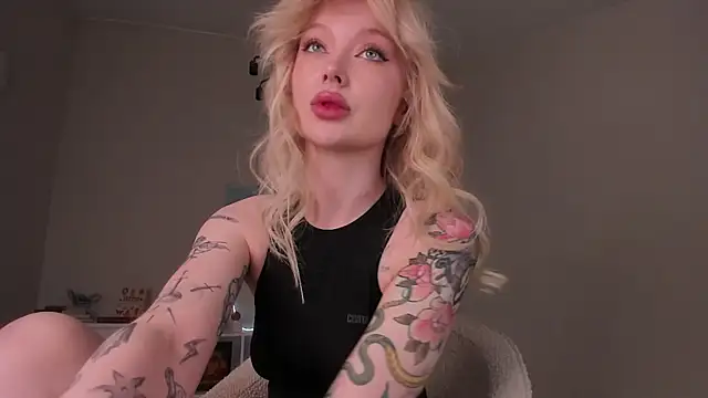 sugar club online show from 27, 4, 2026