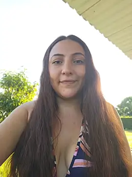 Snapshot of VickyHoult chatting on 6, 6, 2026 VickyHoult online show from 6, 6, 2026