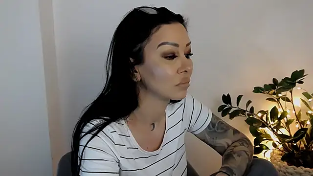 Xentthia online show from 16, 4, 2026