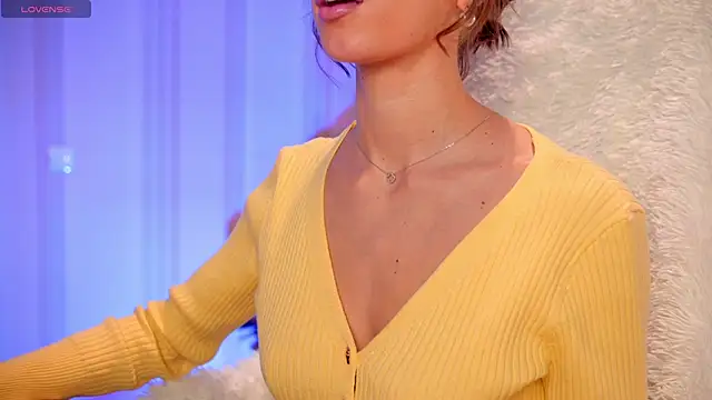 Snapshot of Danielle_Thomas chatting on 30, 1, 2025 Danielle Thomas online show from 30, 1, 2025