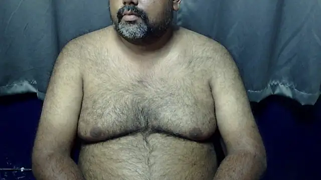 Snapshot of hairysubcub_70 chatting on 12, 5, 2026 hairysubcub 70 online show from 12, 5, 2026