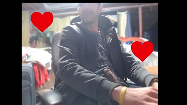 Snapshot of Gsmile1 chatting on 28, 2, 2025 Gsmile1 online show from 28, 2, 2025