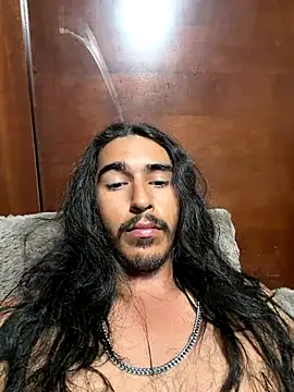 Snapshot of jrrichforever chatting on 15, 11, 2025 jrrichforever online show from 15, 11, 2025