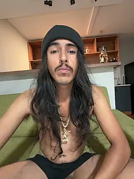Snapshot of jrrichforever chatting on 19, 12, 2025 jrrichforever online show from 19, 12, 2025