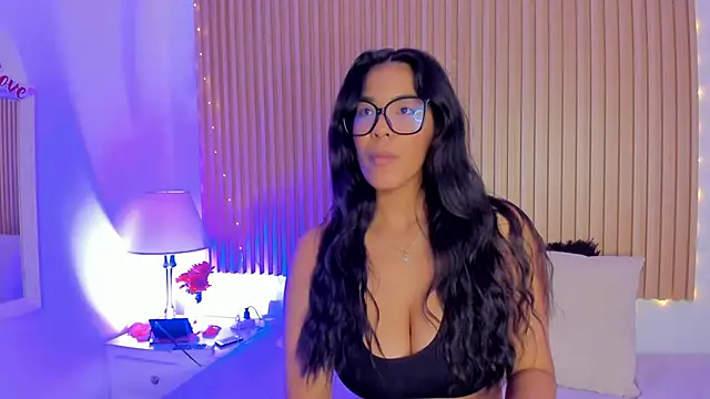 GenesisRuiz online show from 20, 2, 2025