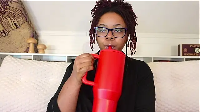 -khayaparker online show from 4, 2, 2026