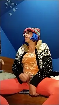 Snapshot of MirthildaVenza chatting on 17, 11, 2025 MirthildaVenza online show from 17, 11, 2025