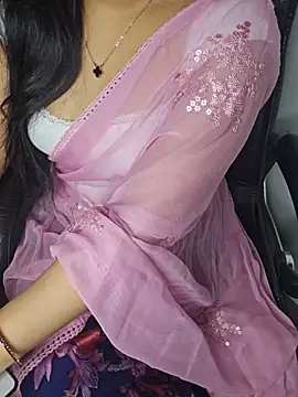 Snapshot of aliyaah_singh chatting on 16, 6, 2026 aliyaah singh online show from 16, 6, 2026