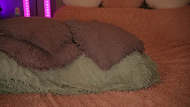 Snapshot of VickySecret96 chatting on 26, 2, 2026 VickySecret96 online show from 26, 2, 2026