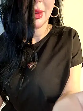 Snapshot of Queen_sousou chatting on 14, 2, 2026 Queen sousou online show from 14, 2, 2026