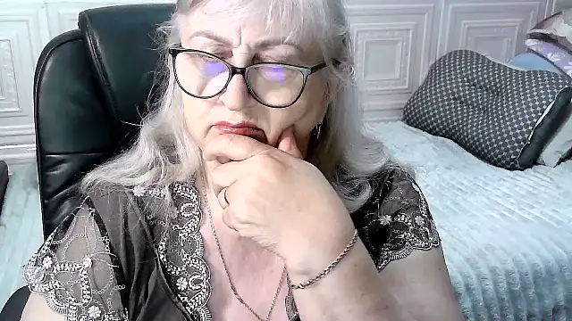 Snapshot of LolkaAlyss chatting on 19, 4, 2026 LolkaAlyss online show from 19, 4, 2026