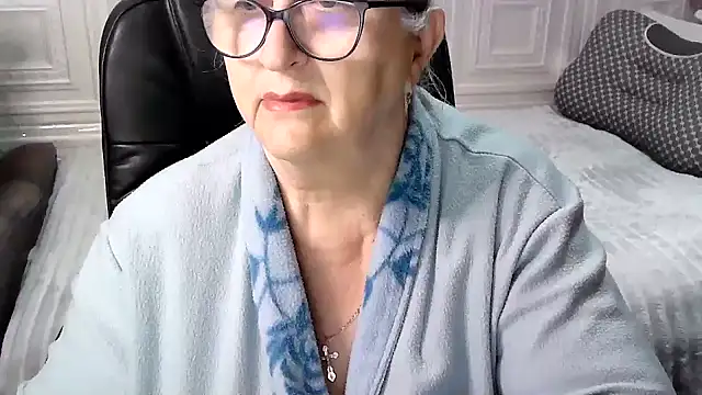 Snapshot of LolkaAlyss chatting on 28, 4, 2026 LolkaAlyss online show from 28, 4, 2026