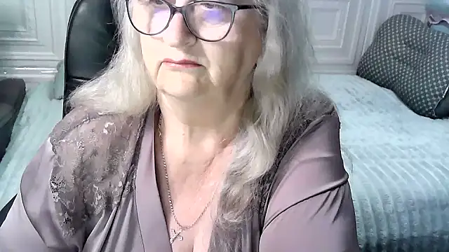 Snapshot of LolkaAlyss chatting on 17, 5, 2026 LolkaAlyss online show from 17, 5, 2026