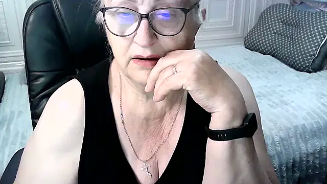 Snapshot of LolkaAlyss chatting on 28, 5, 2026 LolkaAlyss online show from 28, 5, 2026