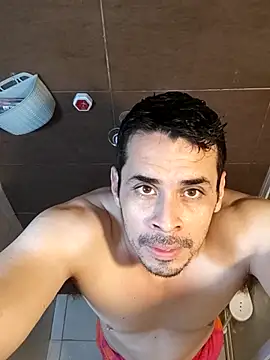 Snapshot of towers_j chatting on 14, 2, 2025 towers j online show from 14, 2, 2025