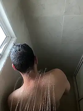 Snapshot of towers_j chatting on 5, 10, 2025 towers j online show from 5, 10, 2025