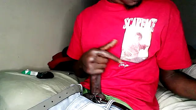 Snapshot of RinsingWood84 chatting on 9, 2, 2026 RinsingWood84 online show from 9, 2, 2026