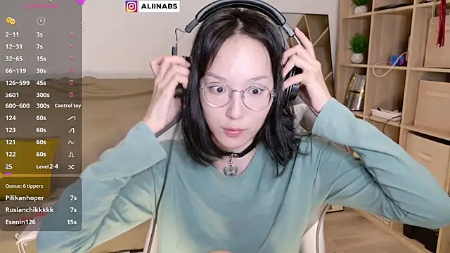 aliiiiiina online show from 13, 3, 2025