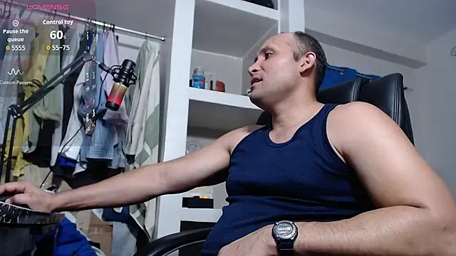 lewislamxxx hot online show from 8, 11, 2025