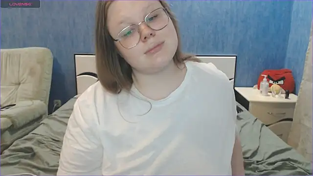 Snapshot of Touch_me_more_please chatting on 10, 3, 2025 Touch me more please online show from 10, 3, 2025