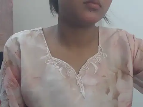 Snapshot of NancyRuvi chatting on 27, 4, 2026 NancyRuvi online show from 27, 4, 2026