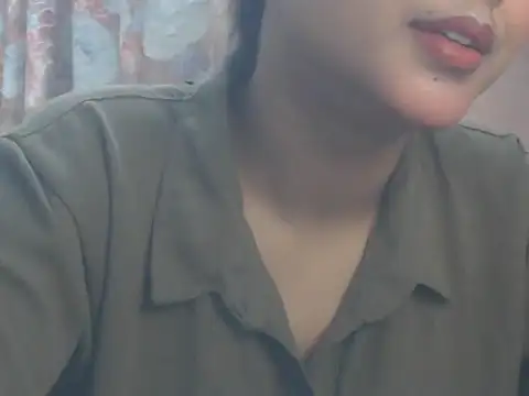 Snapshot of NancyRuvi chatting on 13, 5, 2026 NancyRuvi online show from 13, 5, 2026