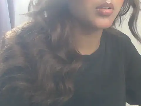 Snapshot of NancyRuvi chatting on 31, 5, 2026 NancyRuvi online show from 31, 5, 2026