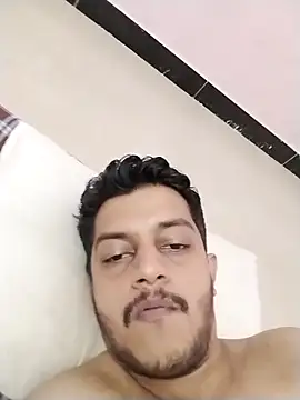 Snapshot of dzboy1994 chatting on 2, 12, 2025 dzboy1994 online show from 2, 12, 2025