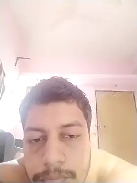 Snapshot of dzboy1994 chatting on 5, 12, 2025 dzboy1994 online show from 5, 12, 2025