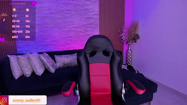 emmy walker online show from 21, 11, 2025