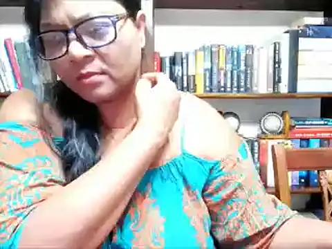 Snapshot of IndianDelia chatting on 11, 9, 2025 IndianDelia online show from 11, 9, 2025