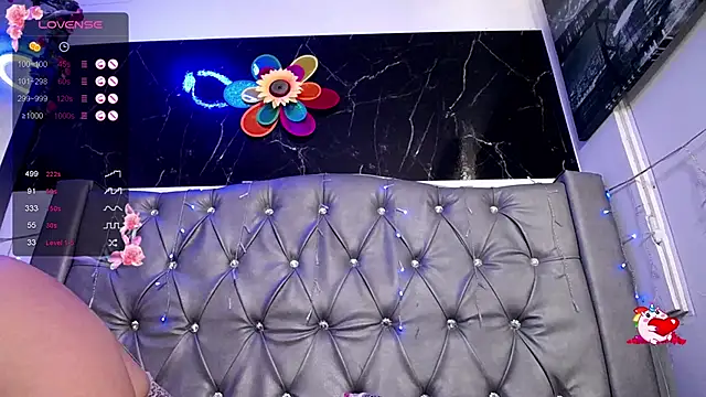 LAILAGUMMY online show from 13, 1, 2025