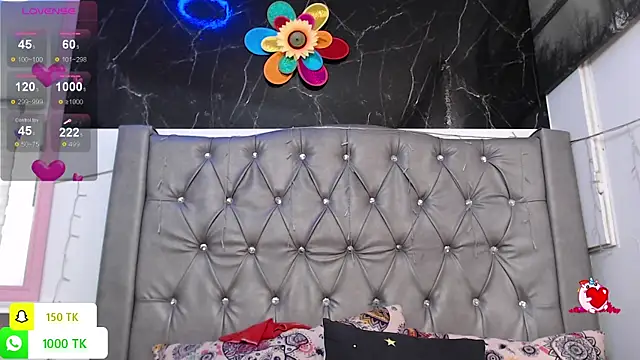 LAILAGUMMY online show from 19, 12, 2025