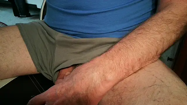 Snapshot of usdirtymikee9 chatting on 23, 2, 2025 usdirtymikee9 online show from 23, 2, 2025