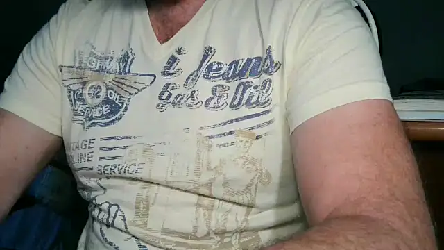 Snapshot of usdirtymikee9 chatting on 28, 9, 2025 usdirtymikee9 online show from 28, 9, 2025