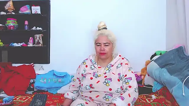 estrellita fugaz16x online show from 3, 1, 2025