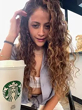 alana15 online show from 4, 2, 2025