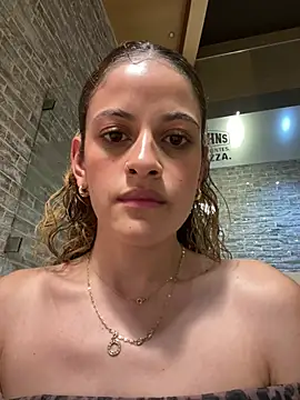 alana15 online show from 9, 3, 2025