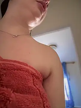 AlisaWhite online show from 5, 12, 2024