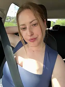 AlisaWhite online show from 18, 4, 2026