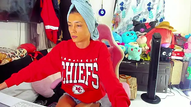 Snapshot of Lawrncesofiets chatting on 5, 2, 2025 Lawrncesofiets online show from 5, 2, 2025